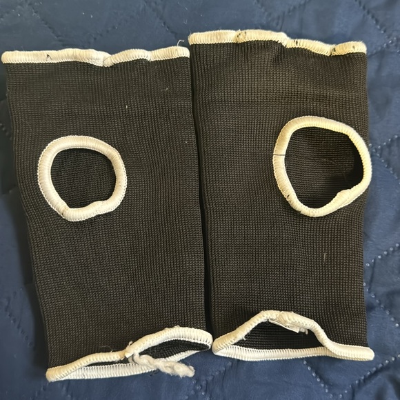 Rumble wraps/gloves size large/x-large - Picture 3 of 3